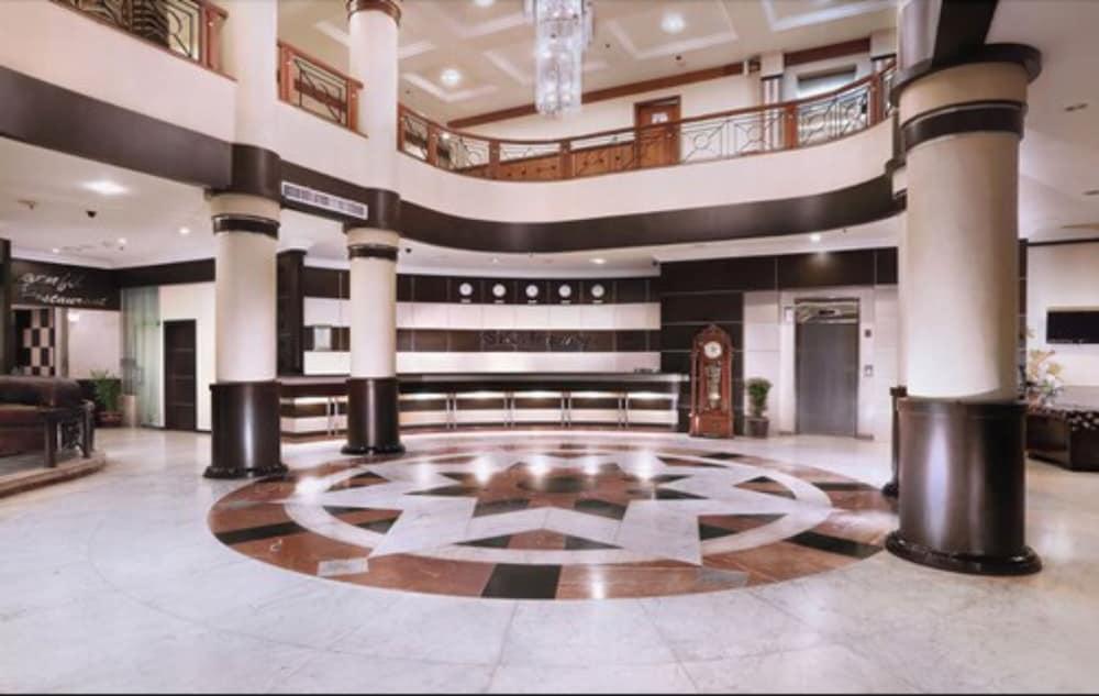 Aston Karimun City Hotel Tanjung Balai Karimun Esterno foto