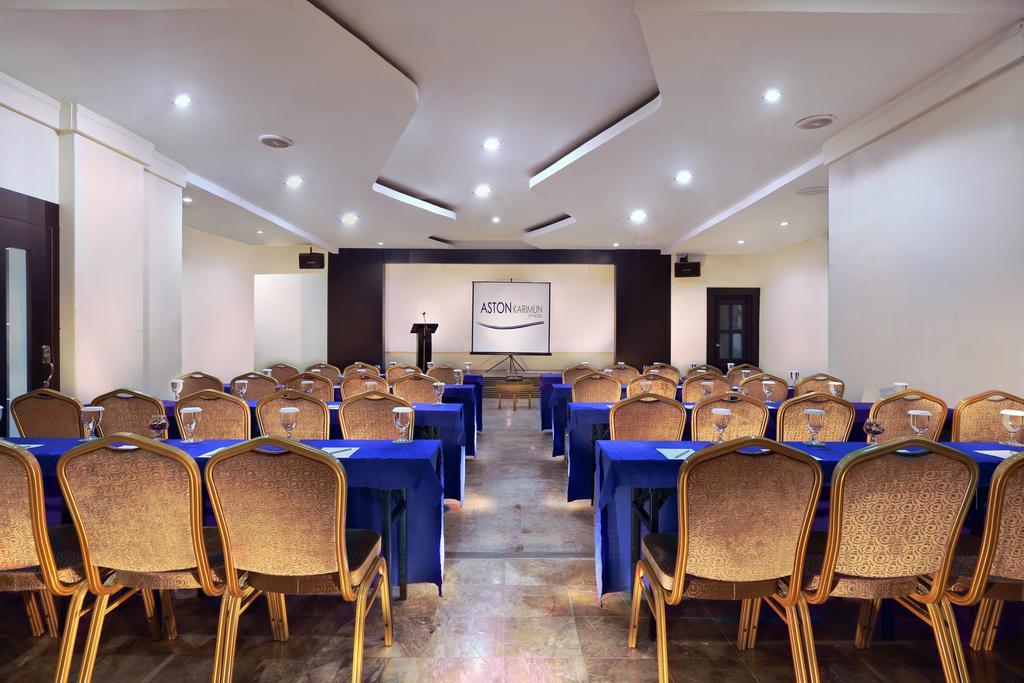 Aston Karimun City Hotel Tanjung Balai Karimun Esterno foto